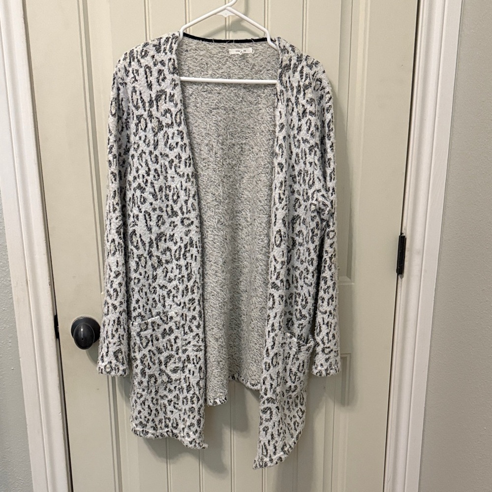 Maurices Gray Leopard Print Cardigan